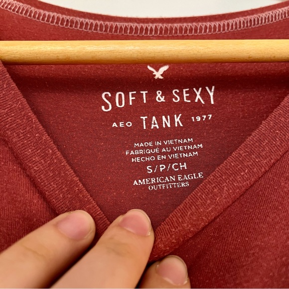 CLOSING SALE! 
🎉HP!!🎉 American Eagle | Red Tank Top - Picture 3 of 3